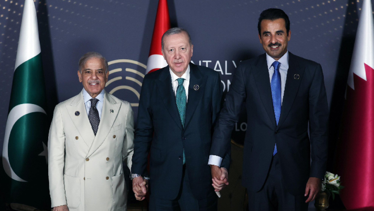 Cumhurbaşkanı Erdoğan'dan Antalya'da diplomasi trafiği